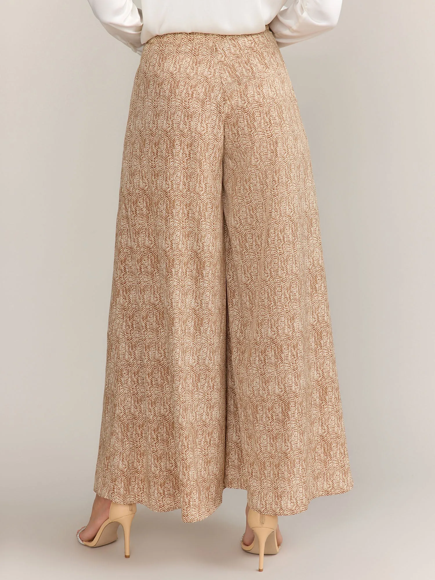 Aakaa High Rise Printed Wide Leg Pant - Brands We Love