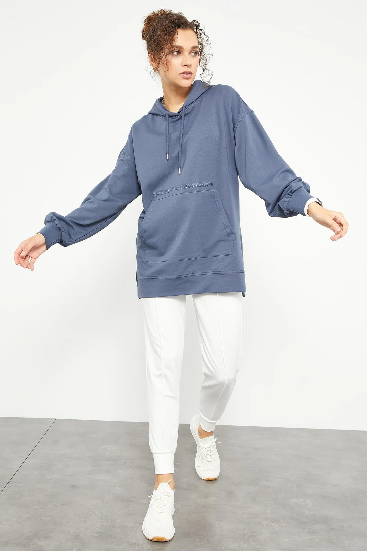 balon kol yazi nakişli kadin oversize tunik sweatshirt - 97163